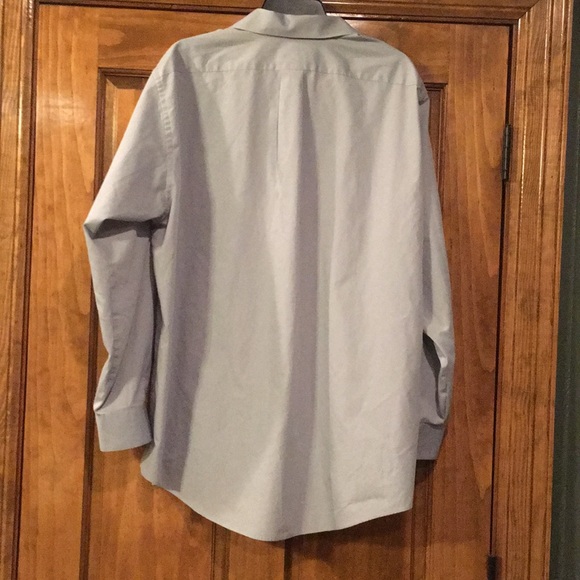 Van Heusen XL Blue dress shirt - Picture 4 of 7